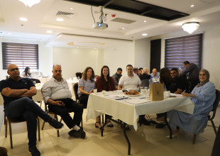 ورشة عمل مكثفة: فريق الشراكات الدولية والتعاون اللامركزي في الاتحاد يضع أسس دليل التوأمة وخطة العمل السنوية