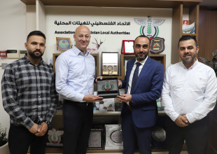 المدير التنفيذي للاتحاد الفلسطيني للهيئات المحلية يعقد سلسلة من الاجتماعات مع عدد من رؤساء الهيئات المحلية
