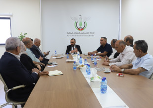 المدير التنفيذي للاتحاد الفلسطيني للهيئات المحلية يعقد اجتماعًا مع رؤساء مجالس الخدمات المشتركة في محافظة القدس