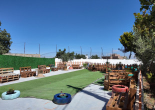 الاتحاد الفلسطيني للهيئات المحلية يختتم أنشطة برنامج حكايات التنمية المستدامة في مدرسة بنات يطا الثانوية في يطا ومدرسة الوحدة الأساسية المختلطة في بيت عوا