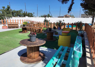 الاتحاد الفلسطيني للهيئات المحلية يختتم أنشطة برنامج حكايات التنمية المستدامة في مدرسة بنات يطا الثانوية في يطا ومدرسة الوحدة الأساسية المختلطة في بيت عوا