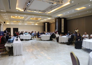 سلطة جودة البيئة والاتحاد الفلسطيني للهيئات المحلية ينظمان ورشة عمل حول إدارة النفايات الصلبة
