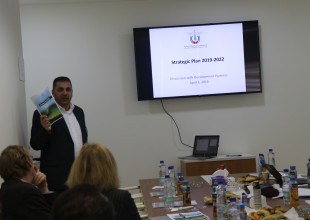 The Association of Palestinian Local Authorities Discusses Means of Cooperation and Supporting Implementing a Strategy with Donor Representatives