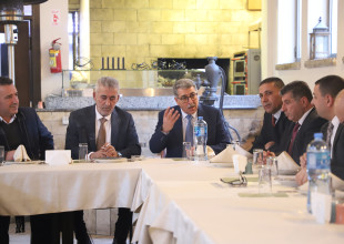 اتحاد الهيئات المحلية يكرّم أعضاء الهيئة التنفيذية السابقين