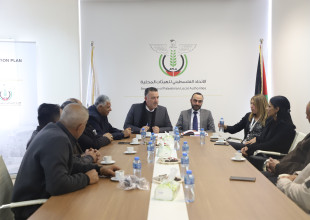 توقيع اتفاقيات منح تأهيل جزئي لمباني الهيئات المحلية لتسهيل وصول الأشخاص ذوي الإعاقة