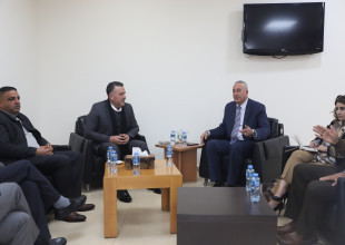 اتحاد الهيئات المحلية يجتمع مع ممثلي محافظة القدس