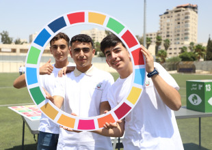 الاتحاد الفلسطيني للهيئات المحلية ينظم تدريبًا شبابيًا في دورا حول البيئة وأهداف التنمية المستدامة