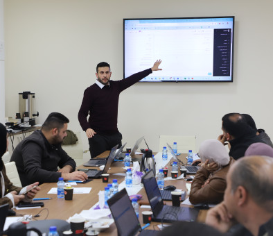 الاتحاد الفلسطيني للهيئات المحلية يعقد تدريبًا تطبيقيًا حول منصة &ldquo;البلدية ميتر&rdquo; لتعزيز المشاركة المجتمعية الرقمية والمتابعة الفورية للأداء البلدي