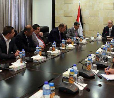 AL-Hamdallah and APLA discusses Ways to Improve Services Provided to Citizens